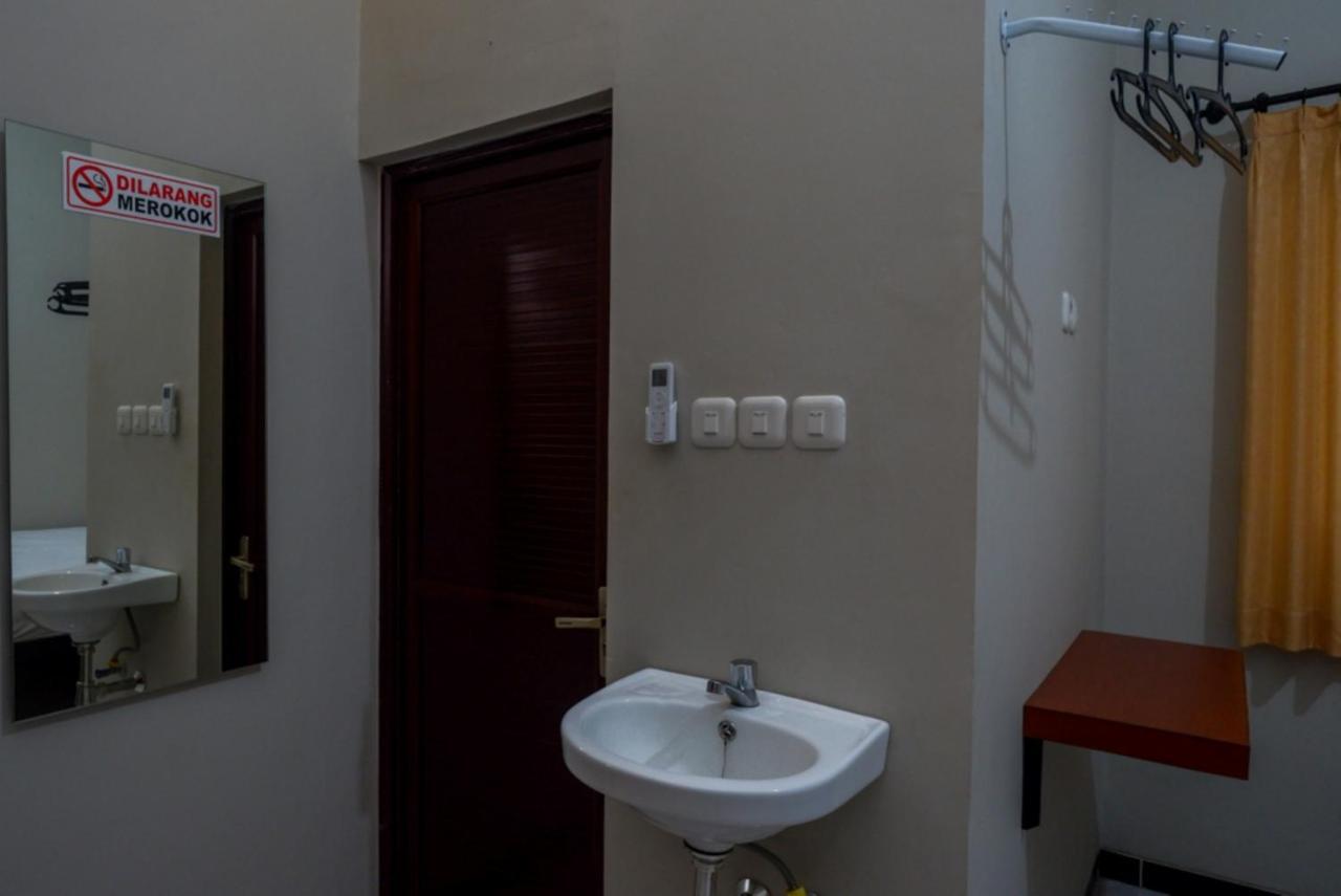 Reddoorz Near Kampus Ump Purwokerto 2 Hotel Sumbang Luaran gambar
